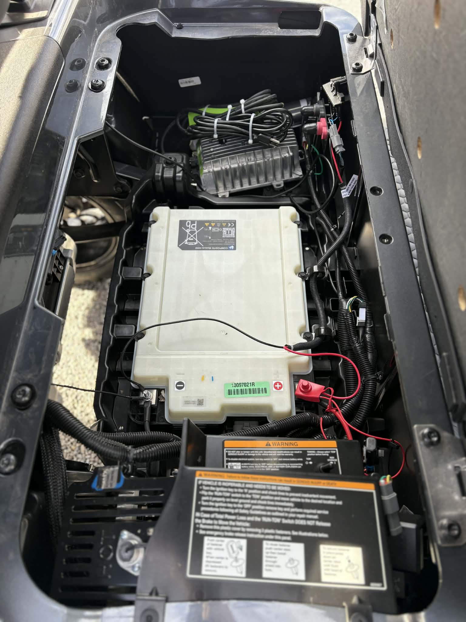 2026 EzGo RXV 4 Summit XT Elite Lithium SKU:5928270