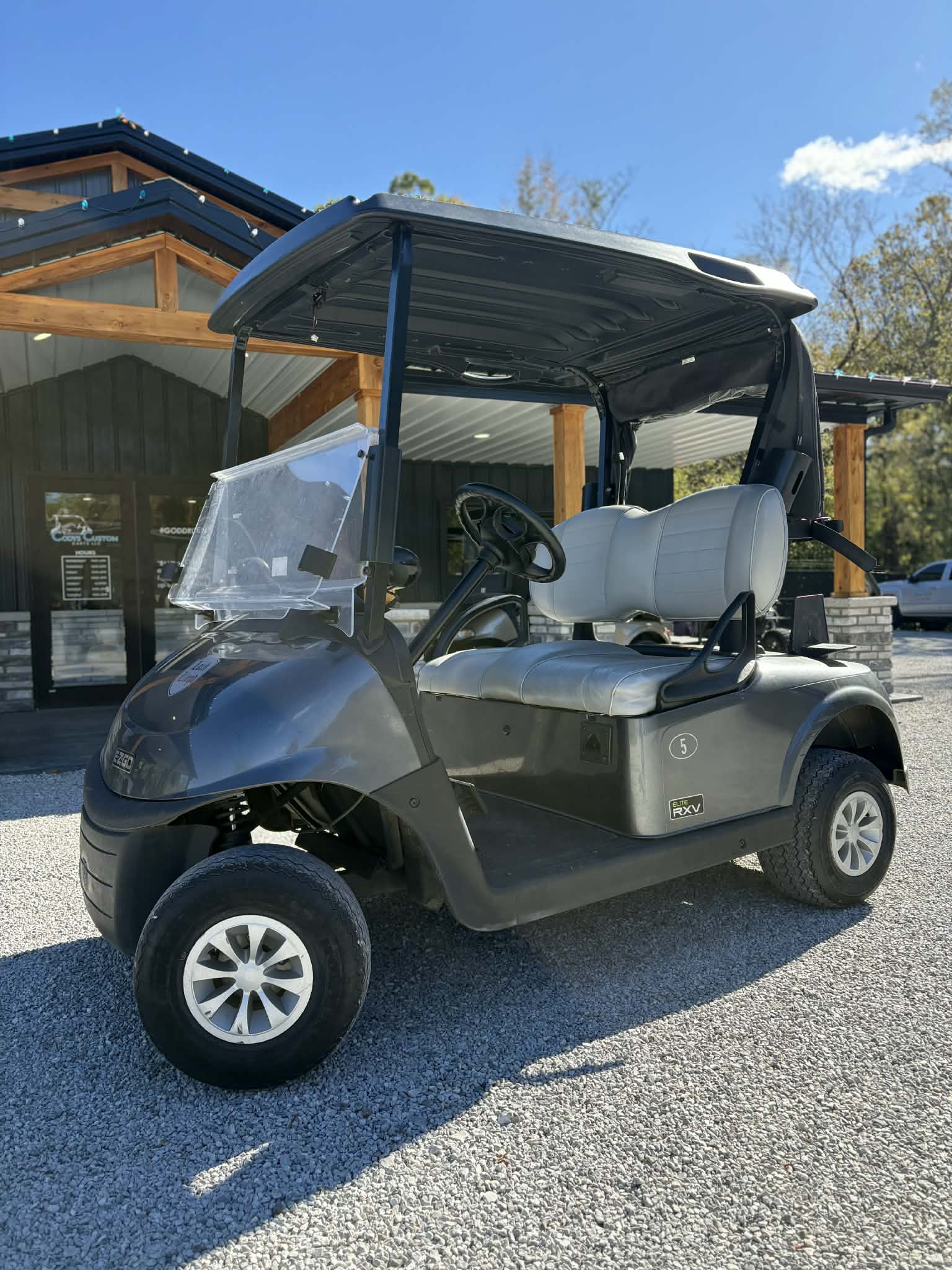 2021 EzGo Freedom Rxv Elite Lithium SKU:5579767