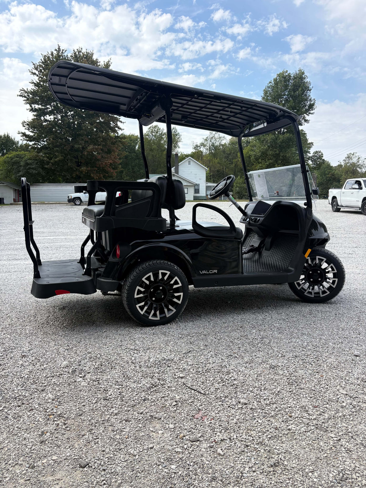2027 EzGo Rxv Valor 4 Gas 13.5hp SKU: 599829