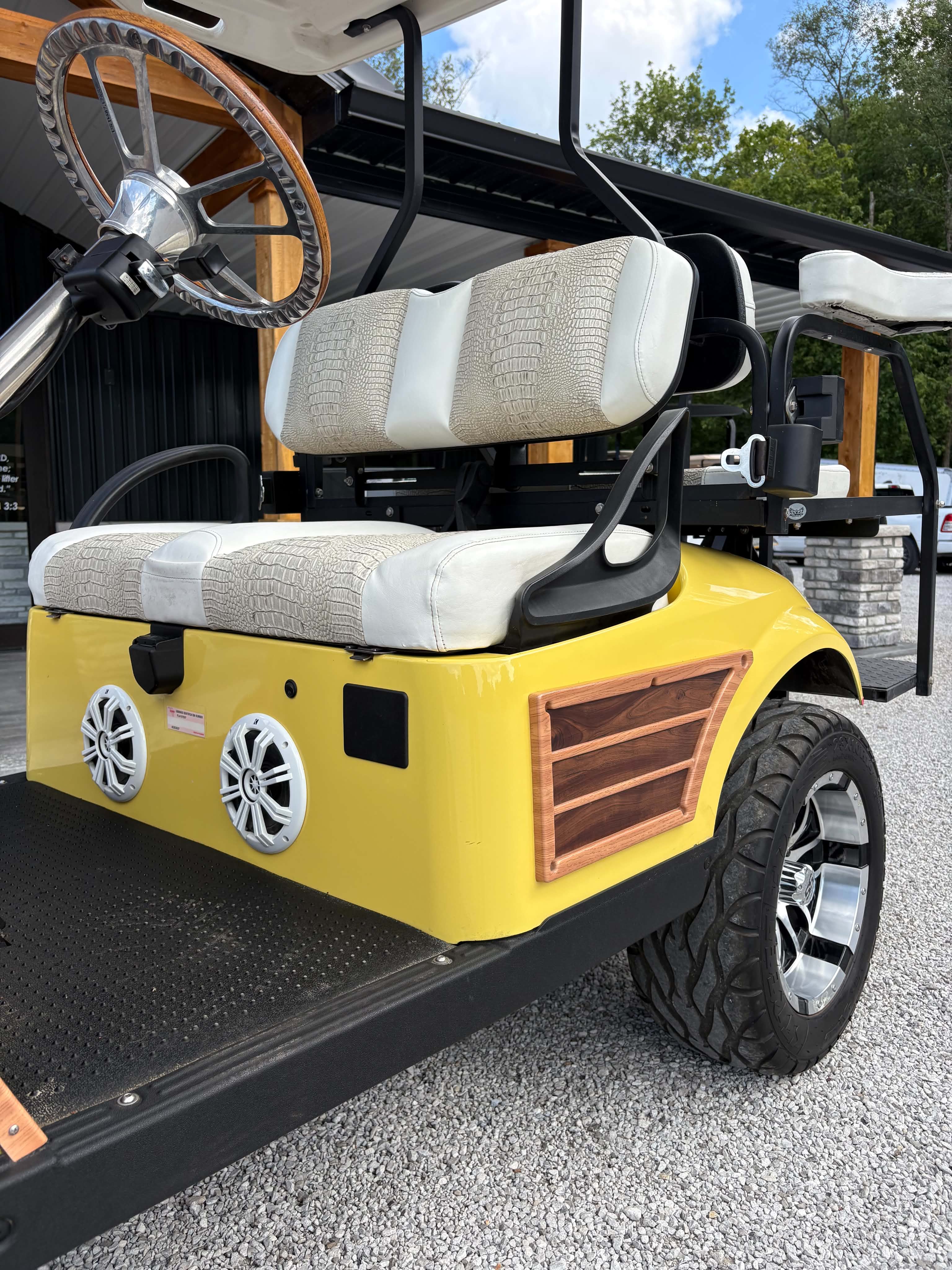 2016 EzGo FreedomTxt 72V SKU: 3184407