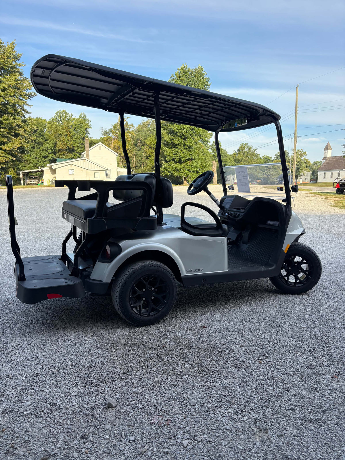 2027 EzGo Rxv Valor 4 Gas 13.5 (KAWASAKI) SKU: 5994280