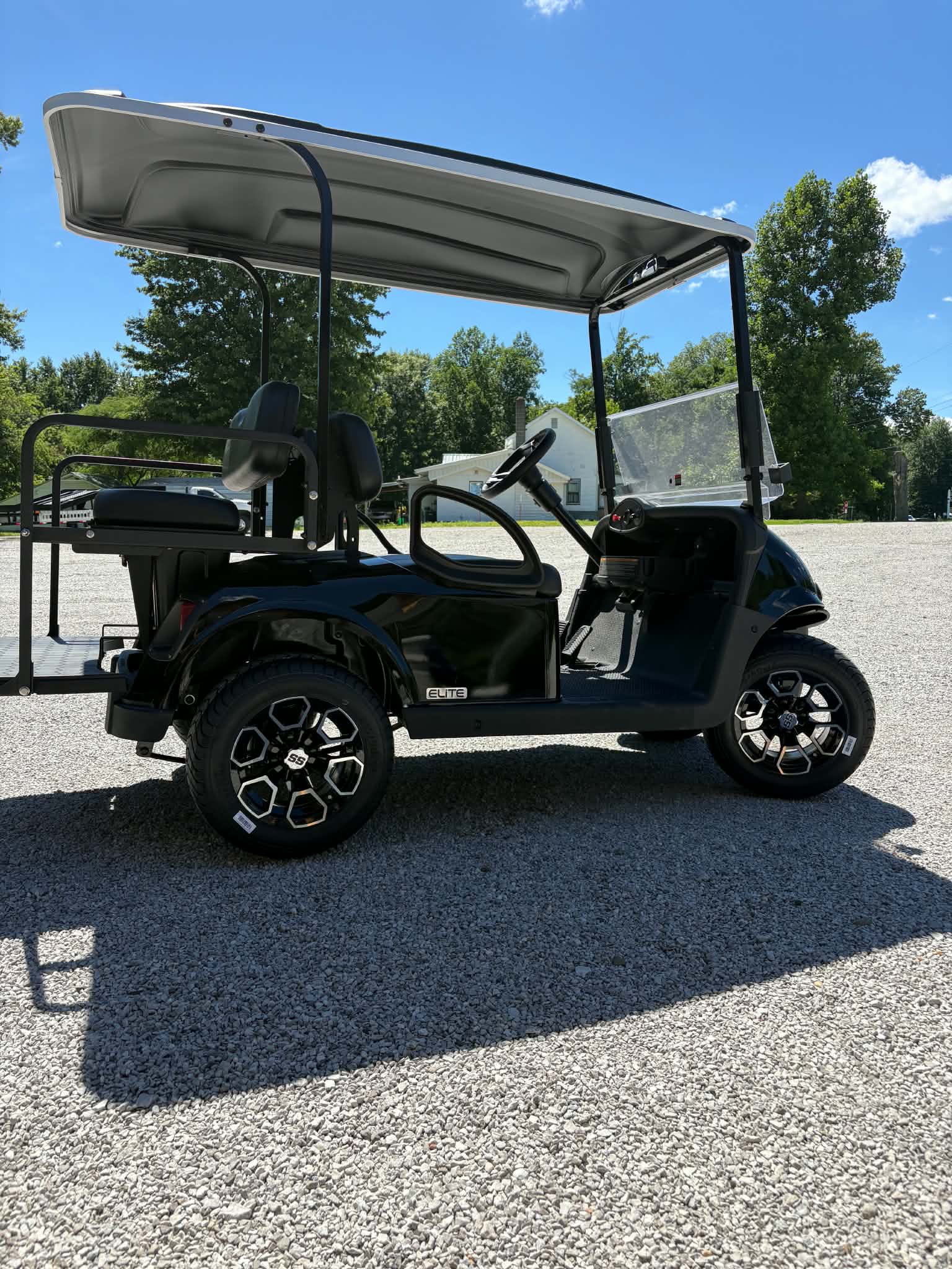 2020 EzGo Freedom Rxv Elite Lithium SKU: 5565545