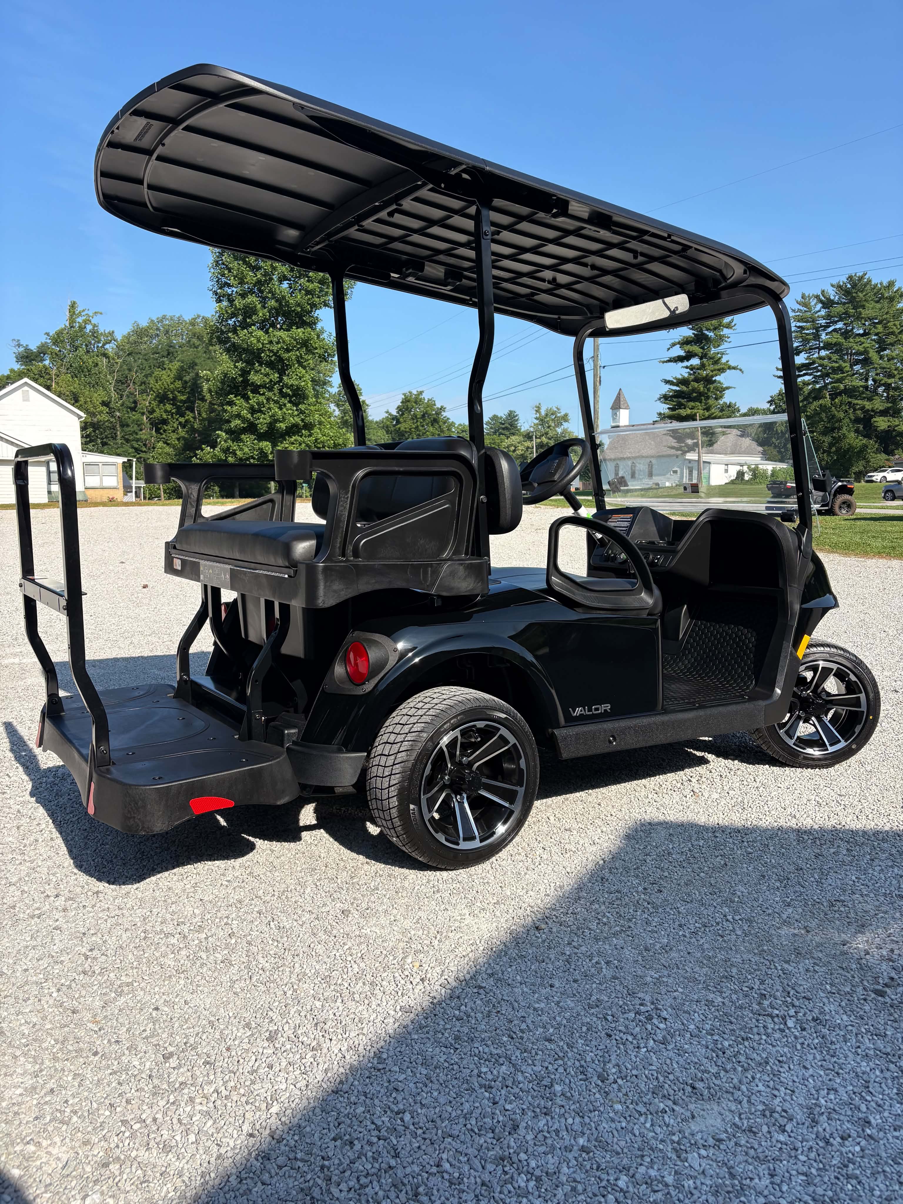 2027 EzGo Rxv Valor 4 Gas 13.5 (KAWASAKI) SKU: 5991830