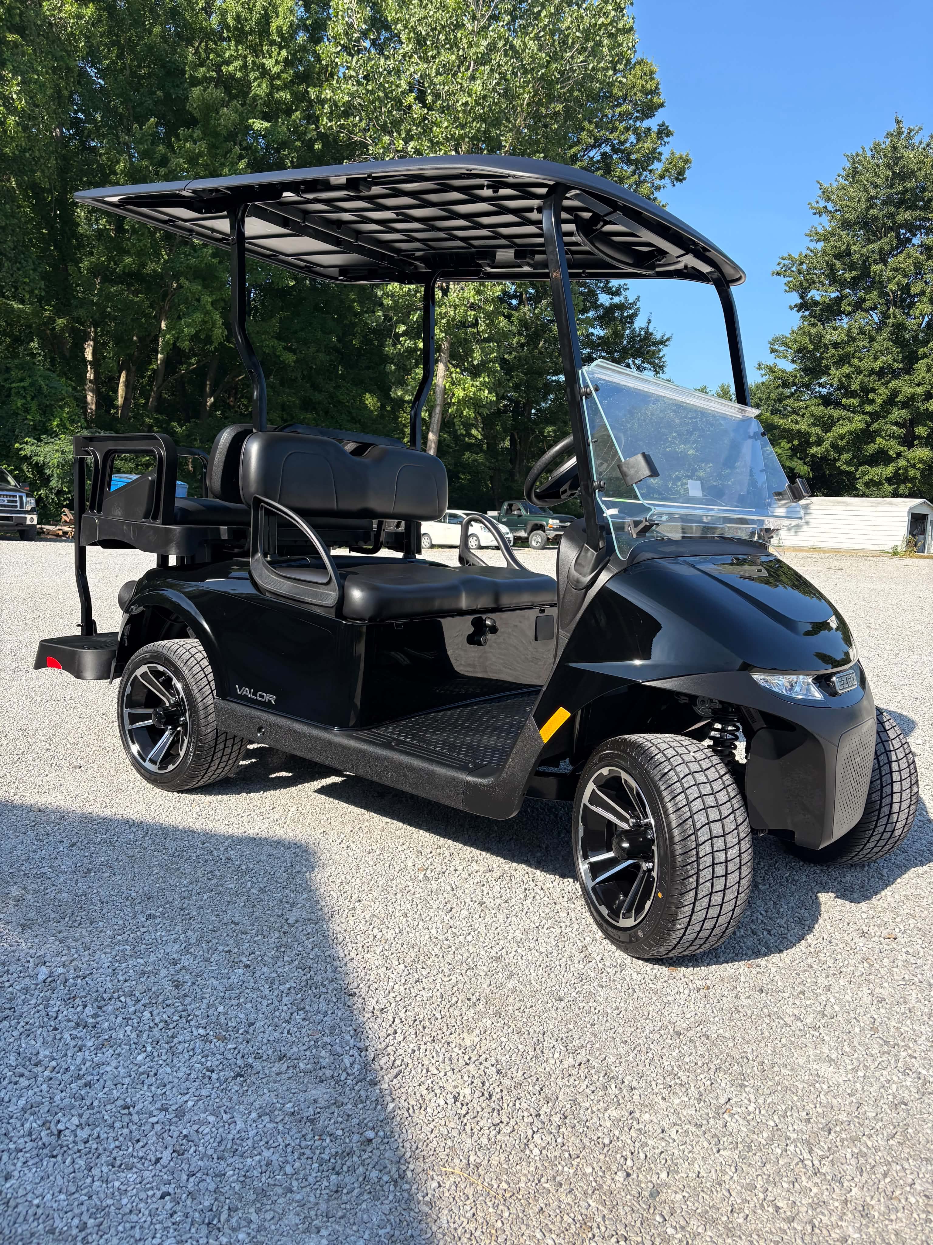 2027 EzGo Rxv Valor 4 Gas 13.5 (KAWASAKI) SKU: 5991830