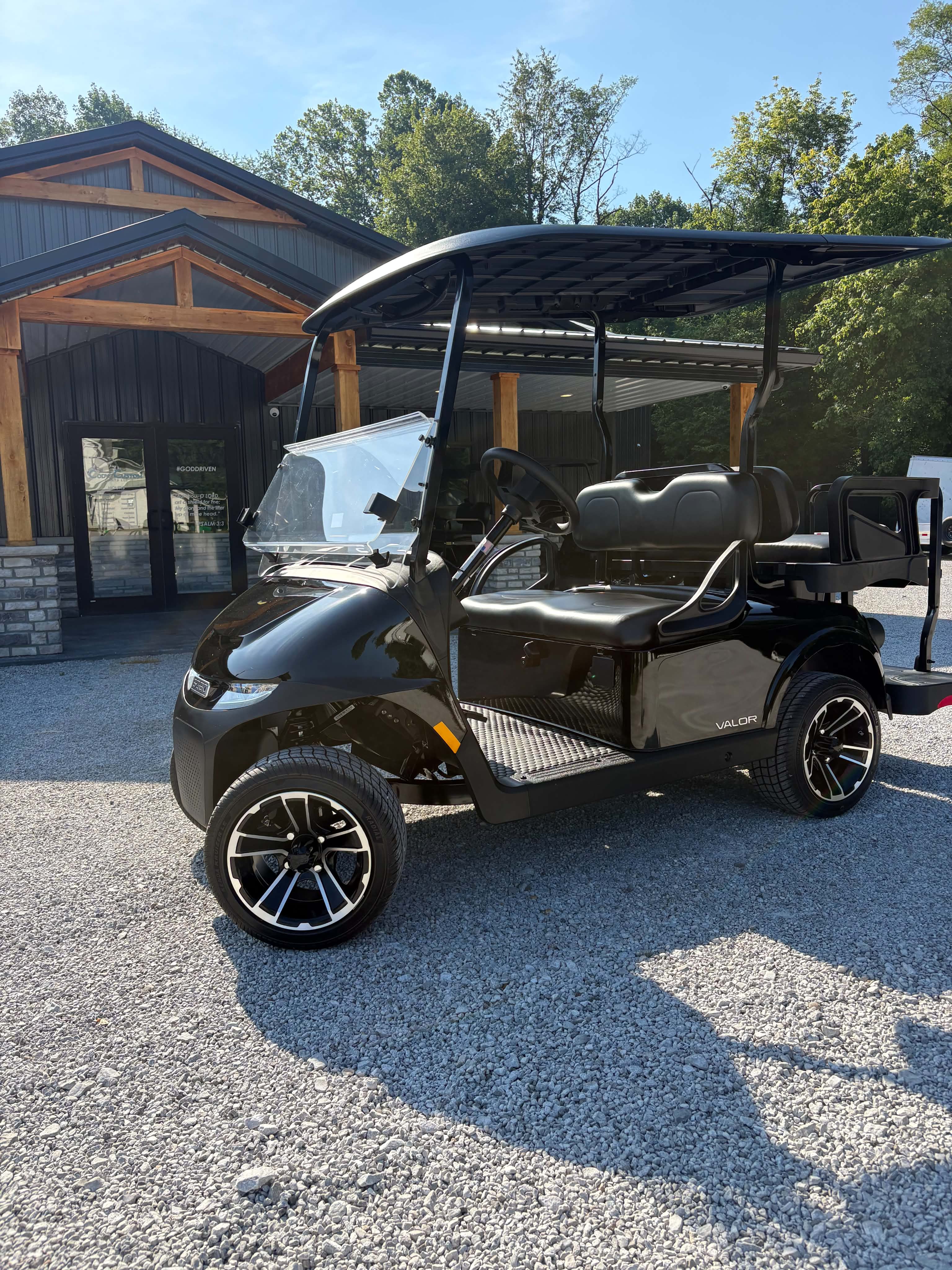 2027 EzGo Rxv Valor 4 Gas 13.5 (KAWASAKI) SKU: 5991830