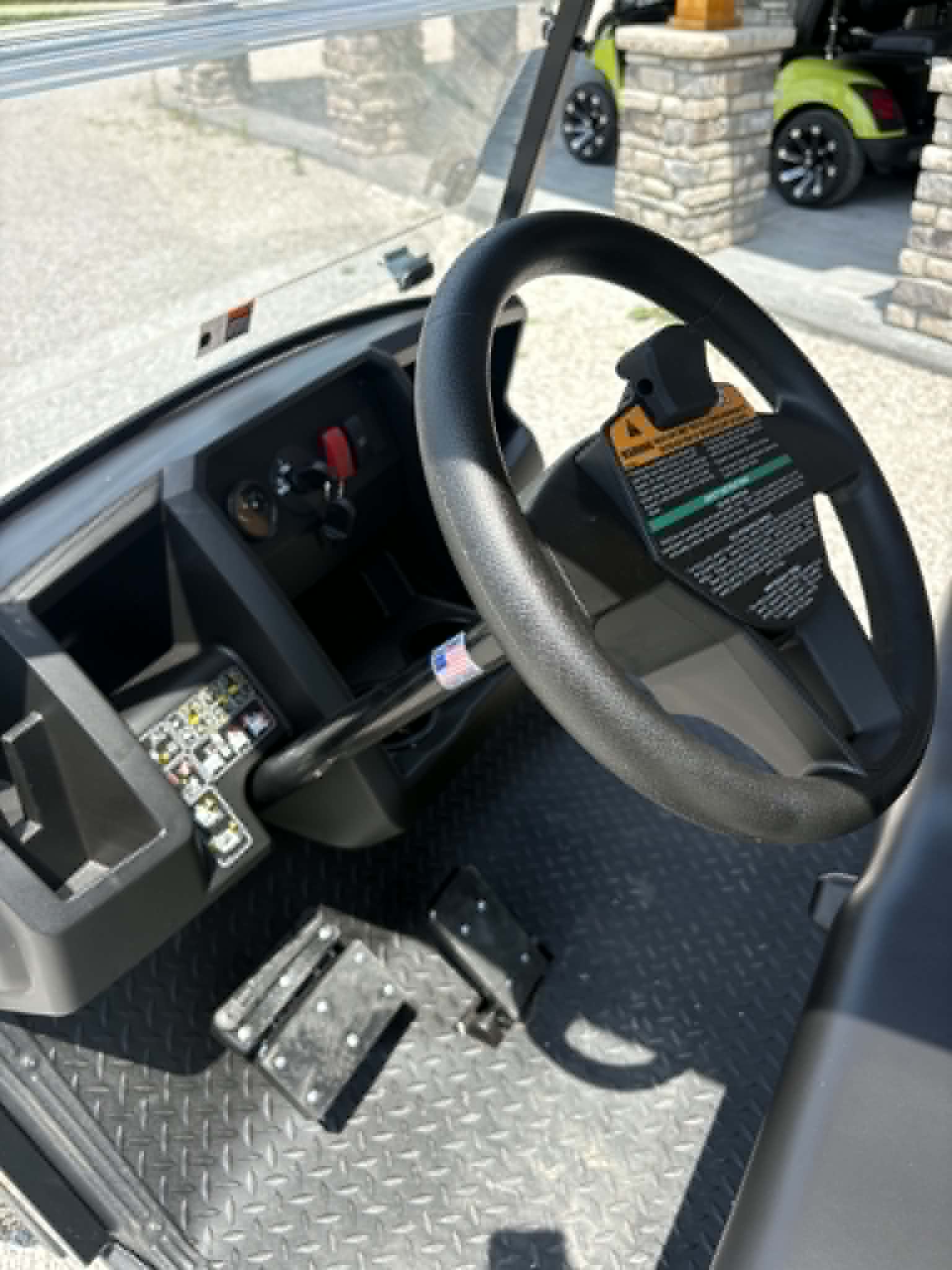 2027 Cushman Hauler 800 SKU:3680685