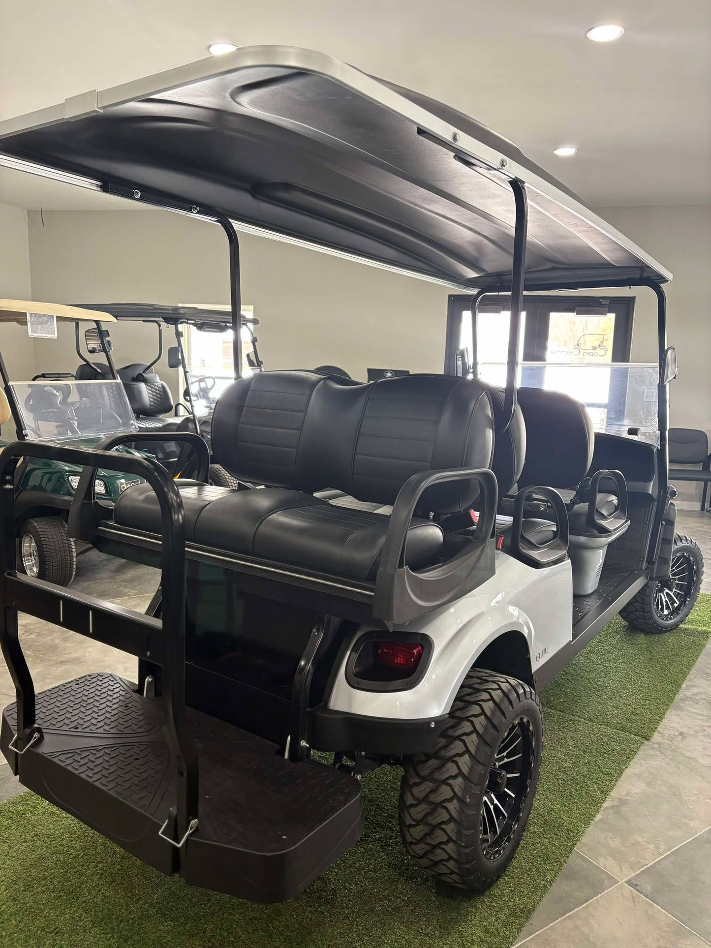 2021 EzGo Express L6 Elite