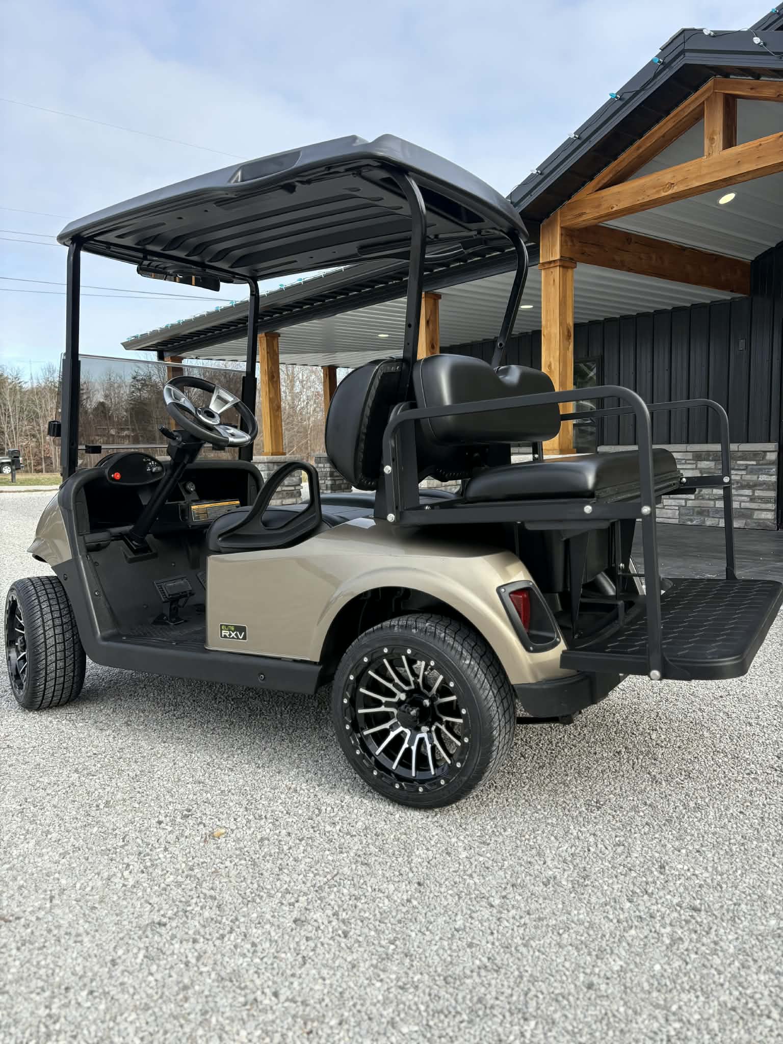 2020 EzGo Freedom Rxv Elite Lithium SKU:5559596