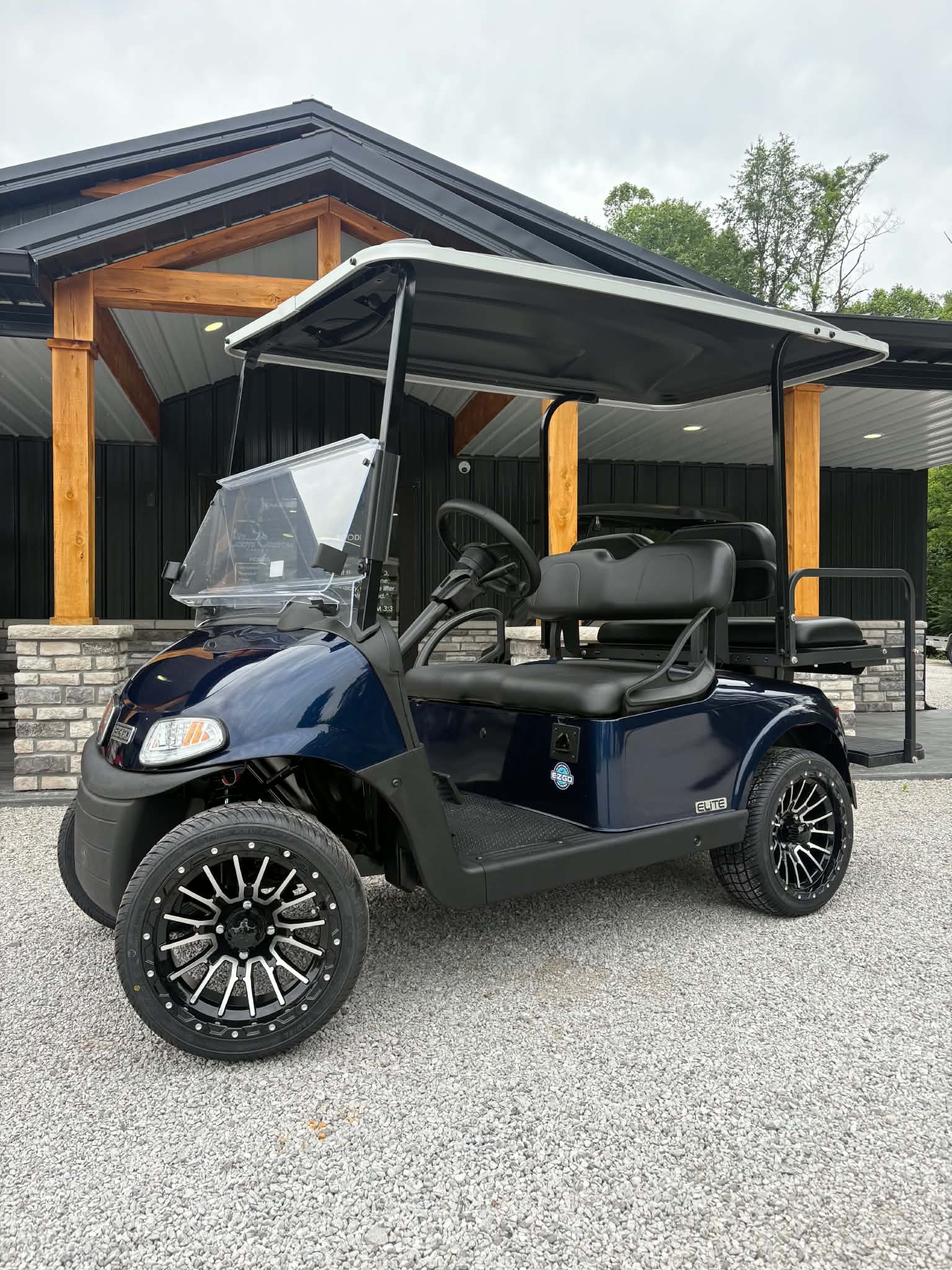 2027 Cushman Hauler 800 SKU:3680685