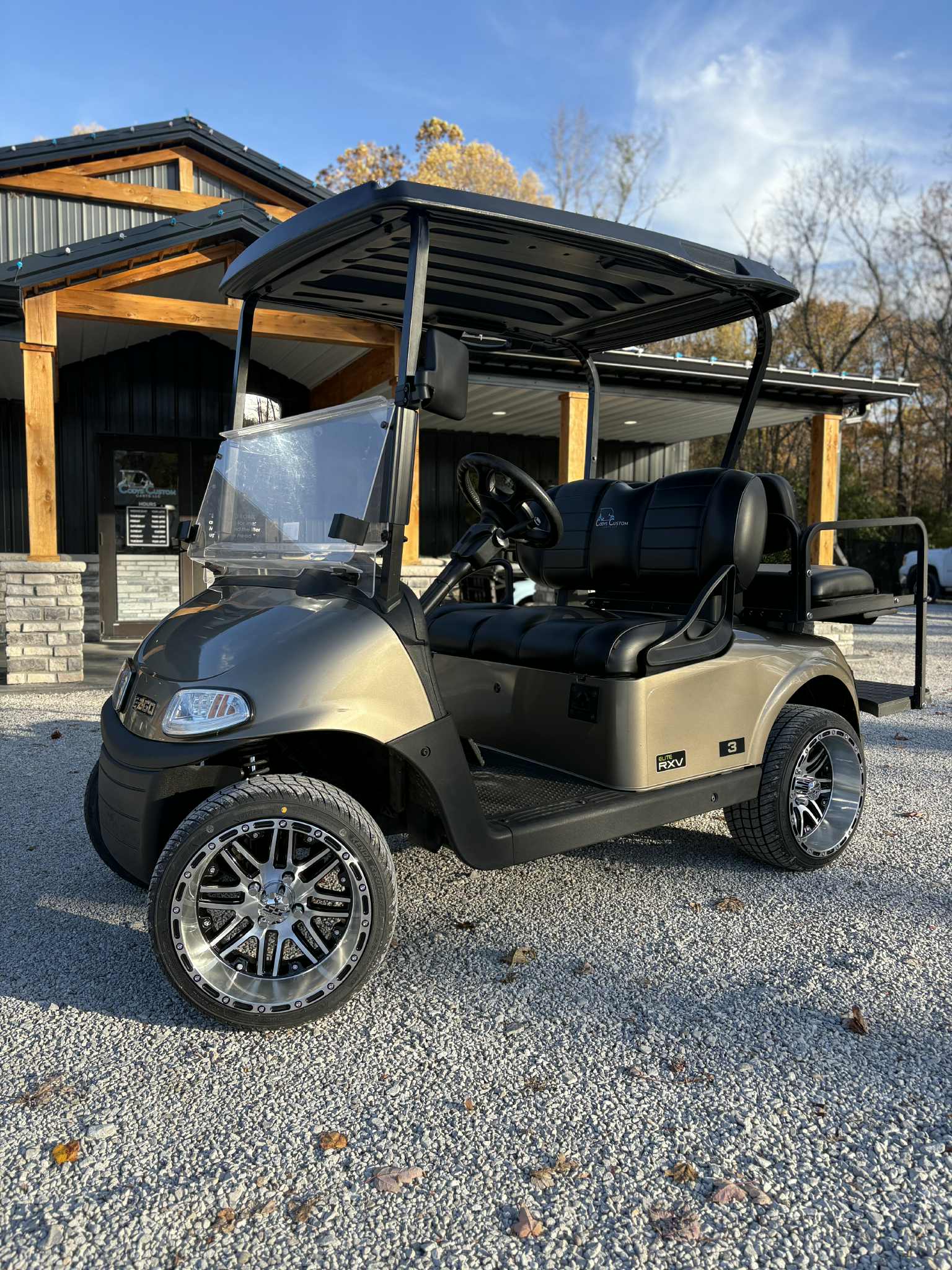 2020 EzGo Freedom Rxv Elite Lithium SKU:5559596