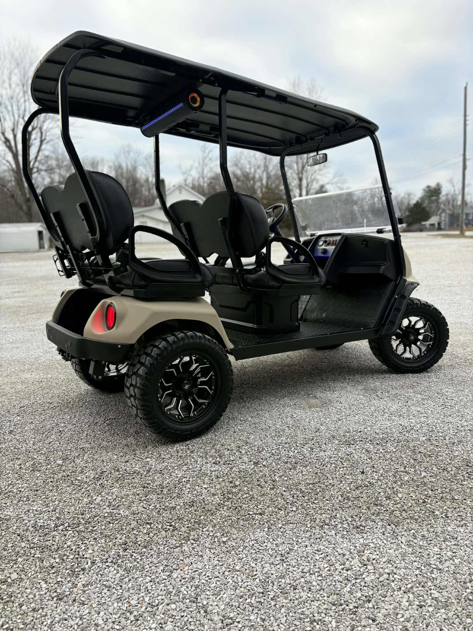2022 EzGo Liberty Elite Lithium SKU:3571374