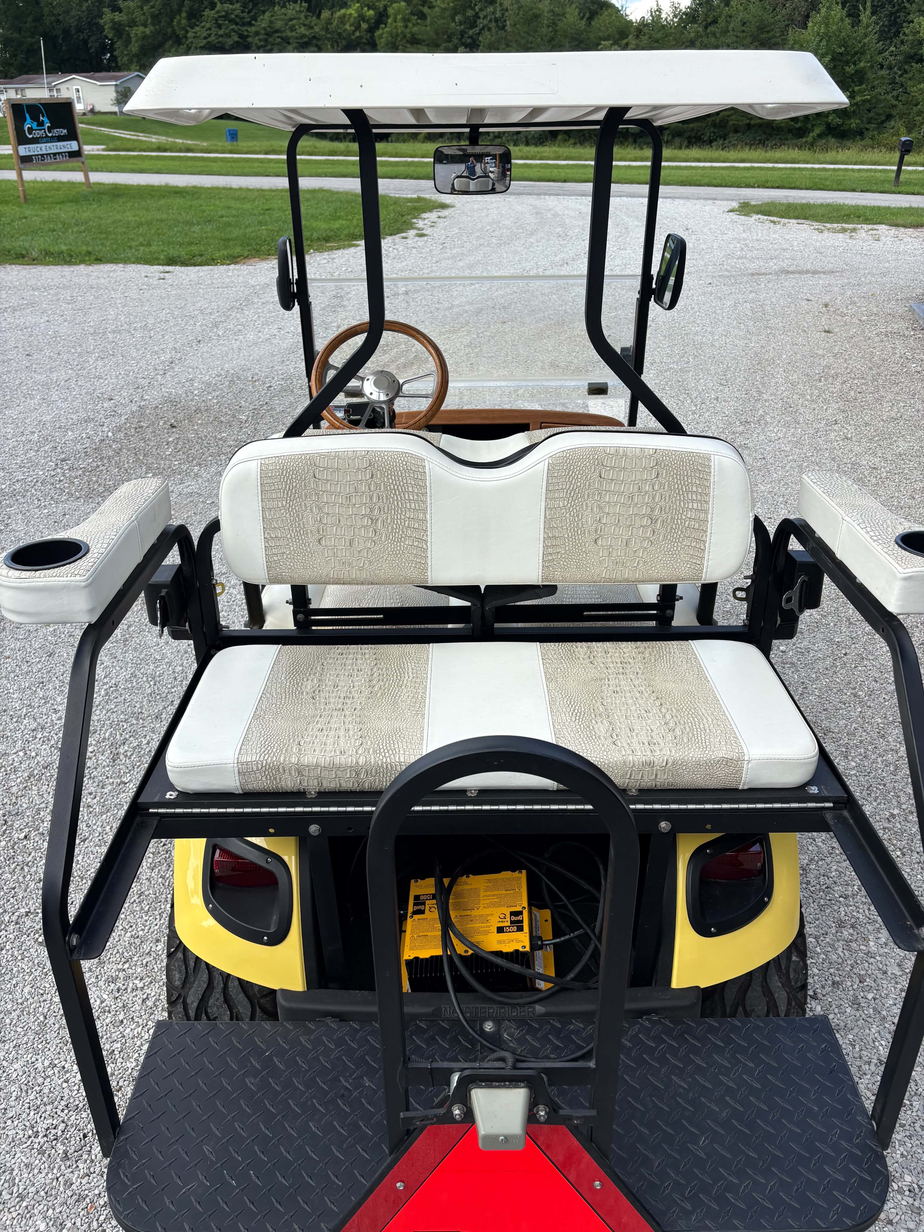 2016 EzGo FreedomTxt 72V SKU: 3184407