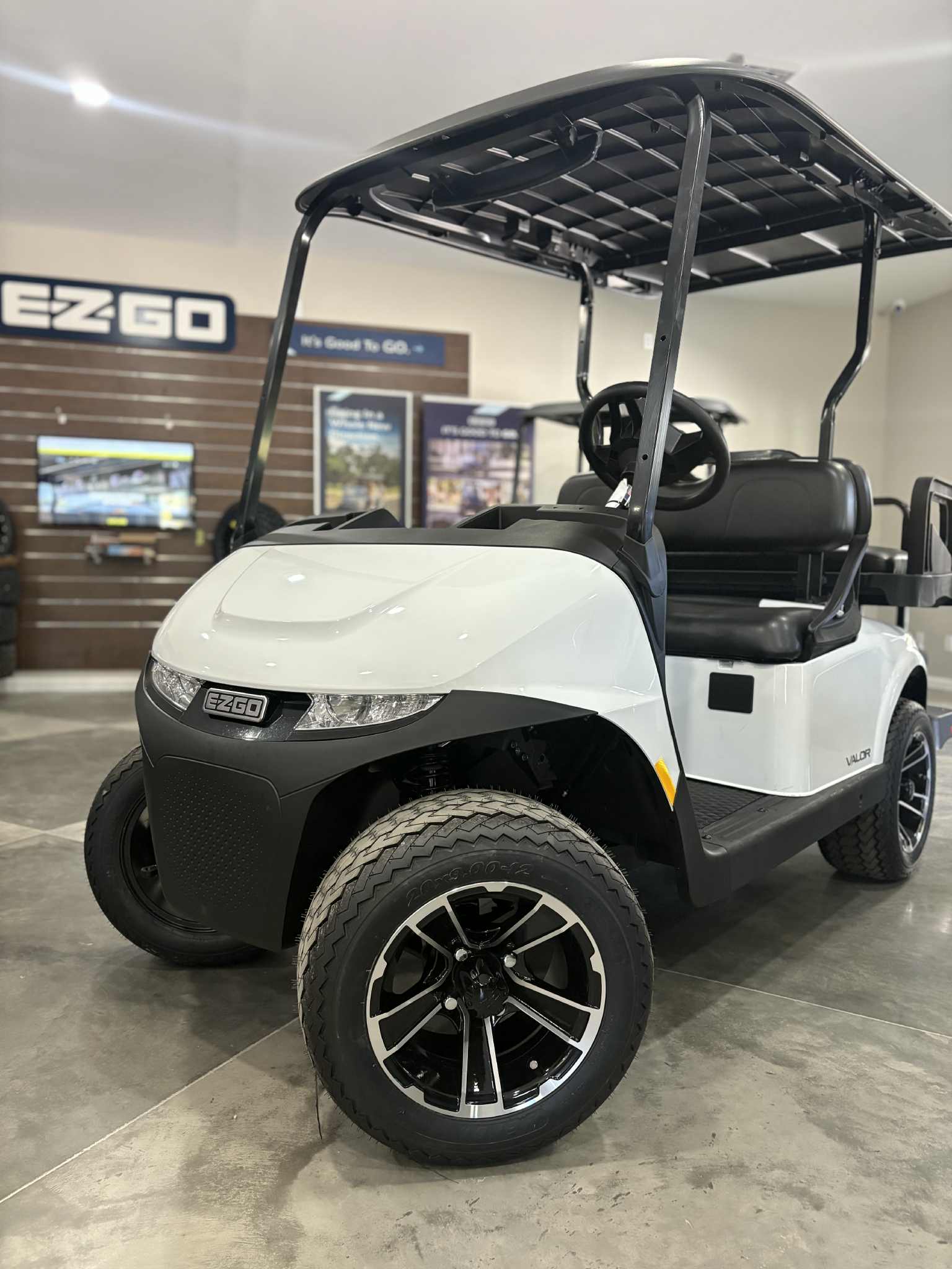 2026 EzGo Rxv Ex1 (Cruiser Package)