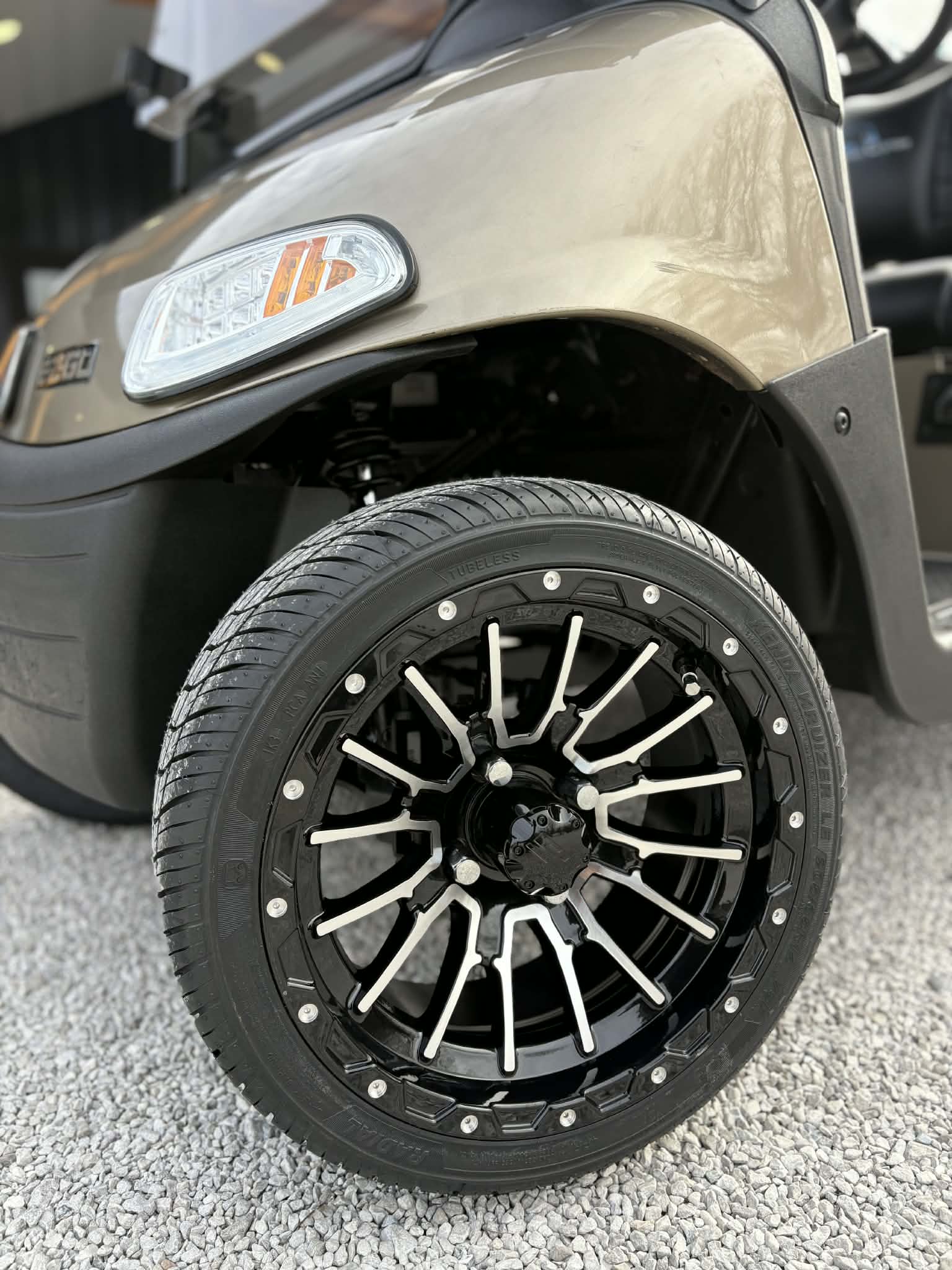 2020 EzGo Freedom Rxv Elite Lithium SKU:5559596