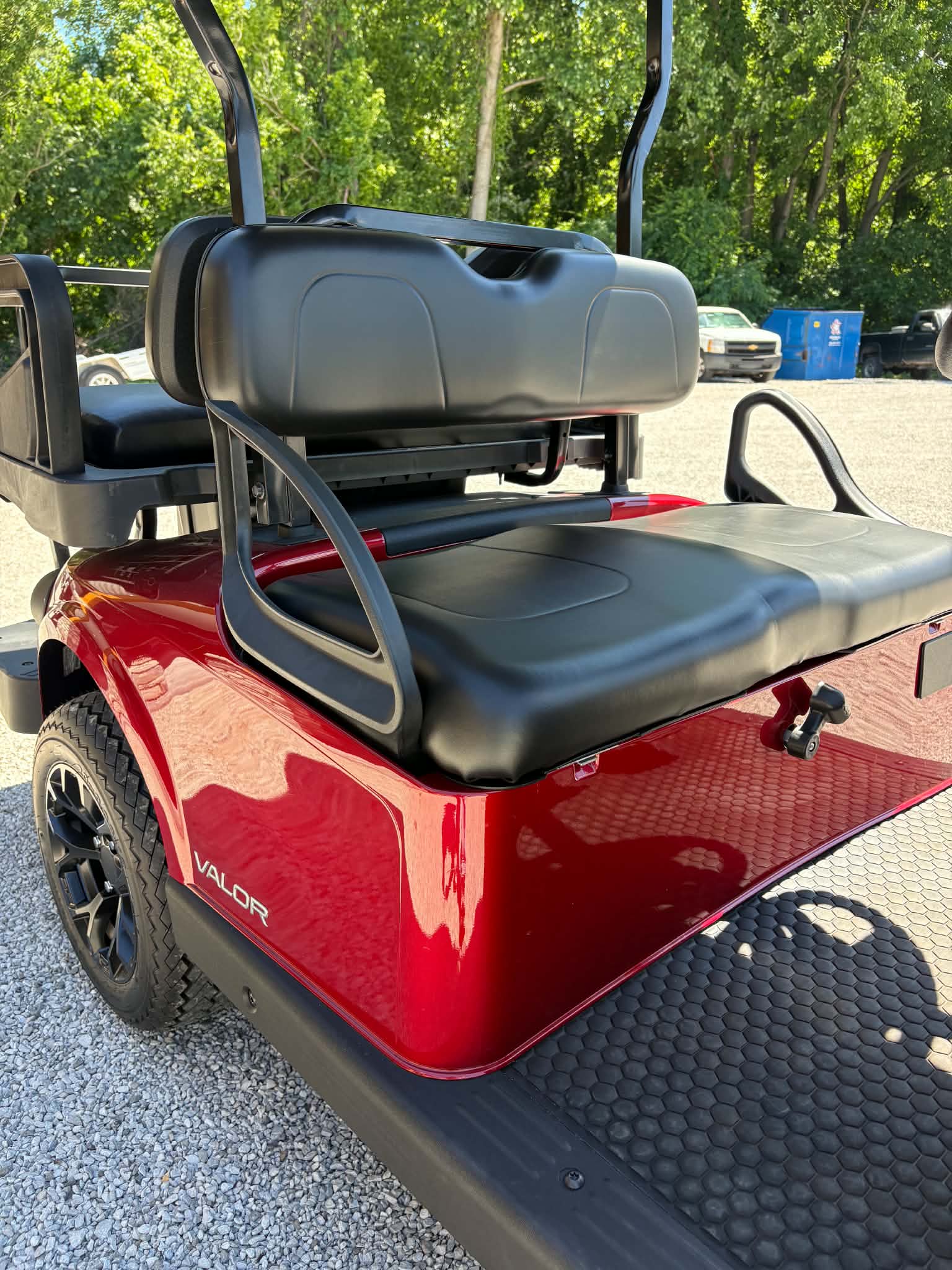2027 EzGo Rxv Valor 4 Gas 13.5 (KAWASAKI) SKU: 5983882