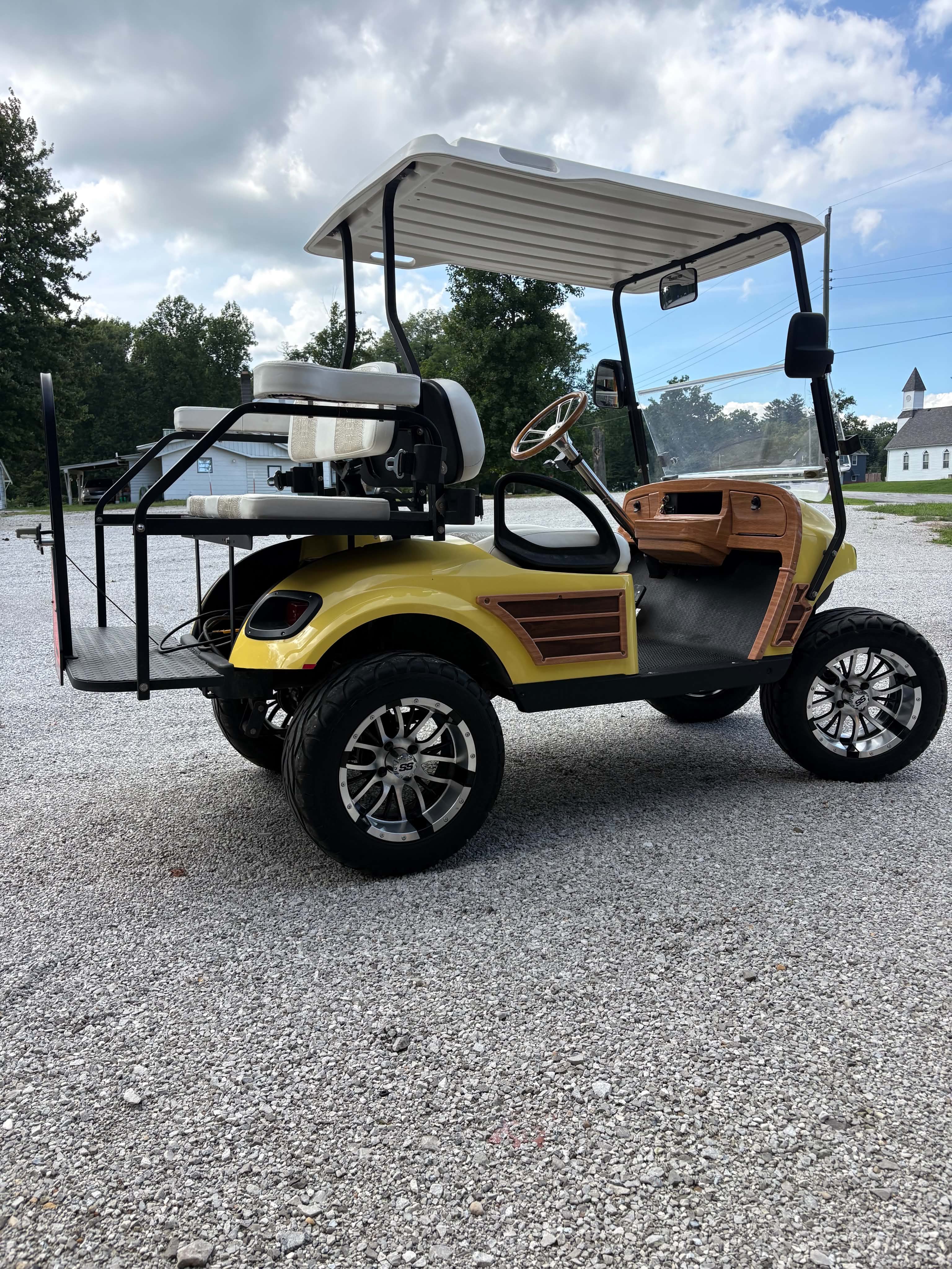 2016 EzGo FreedomTxt 72V SKU: 3184407