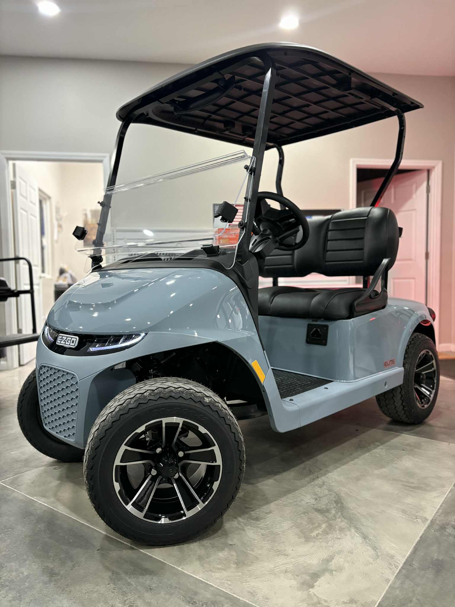 2026 EzGo Rxv 2 Freedom Elite Lithium SKU:5941356