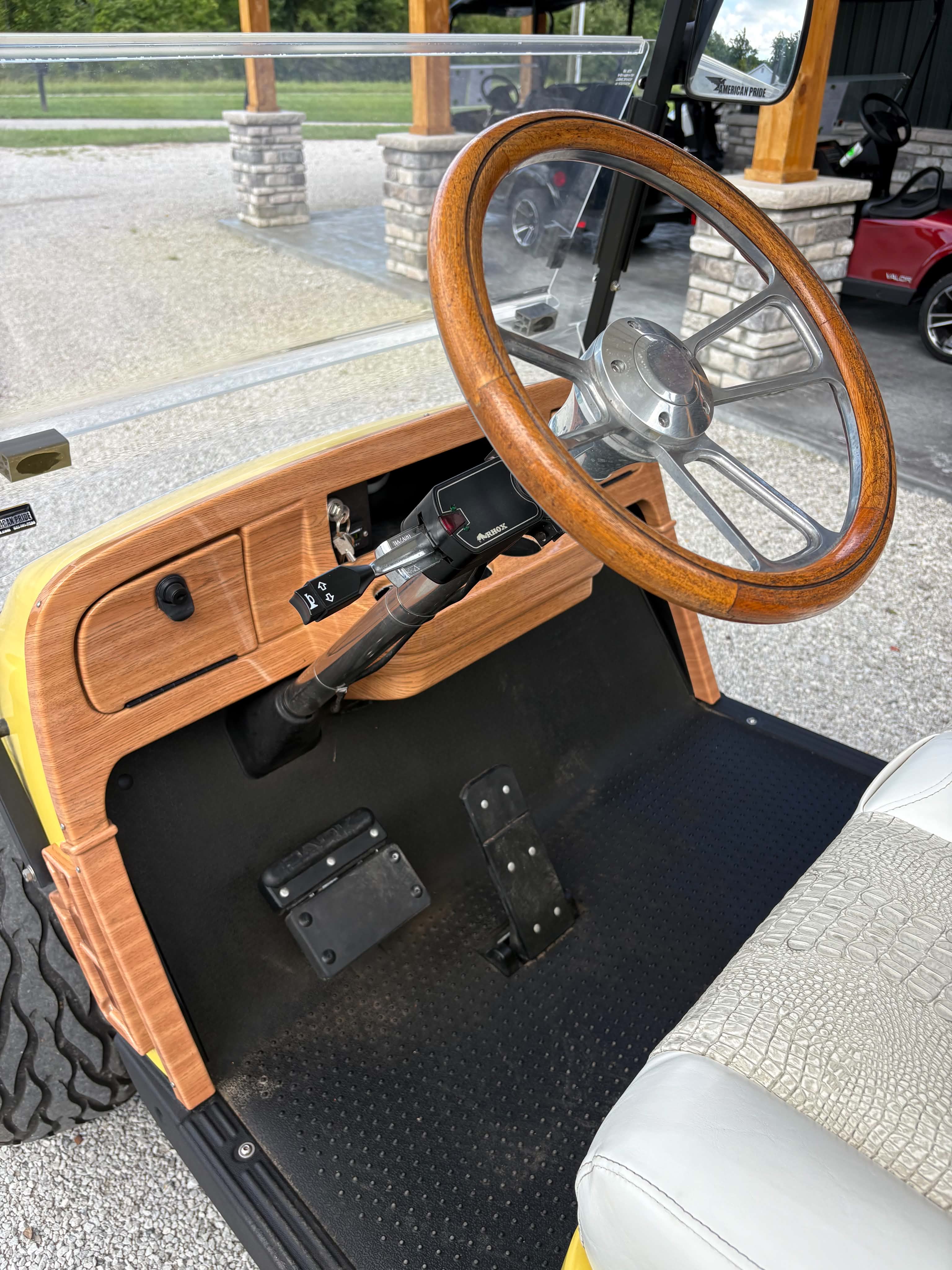 2016 EzGo FreedomTxt 72V SKU: 3184407