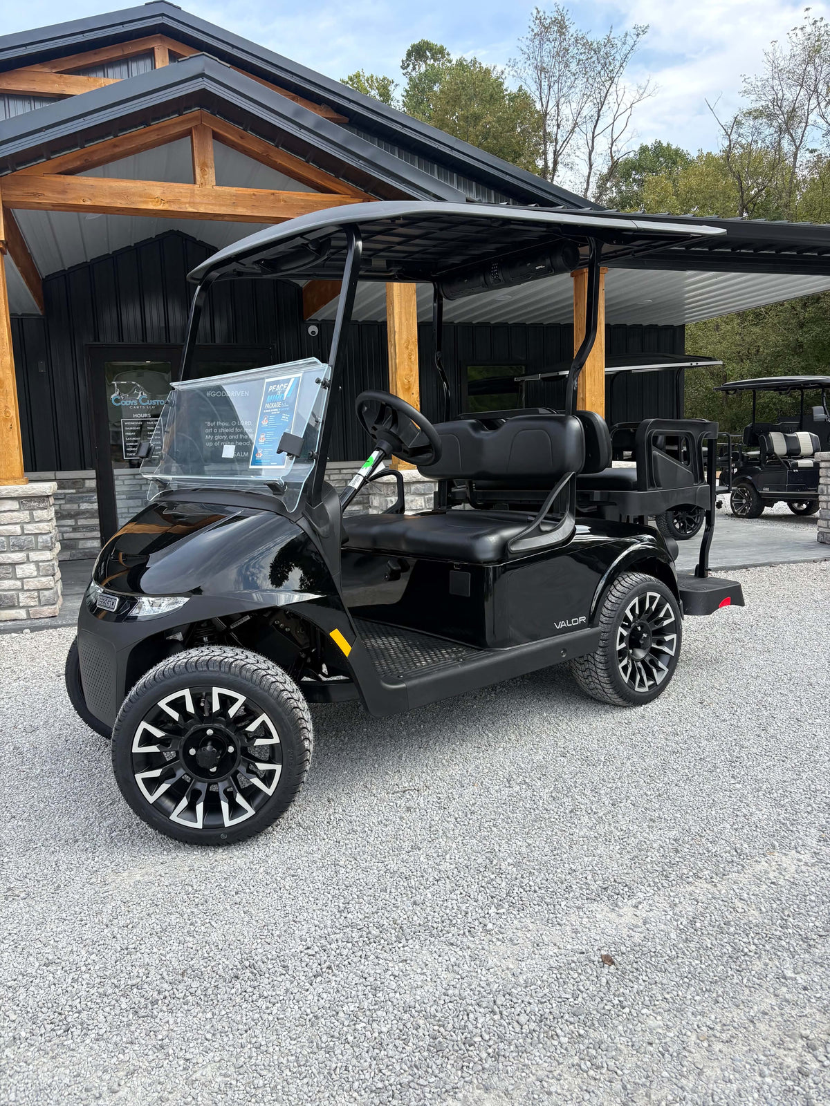 2027 EzGo Rxv Valor 4 Gas 13.5hp SKU: 599829