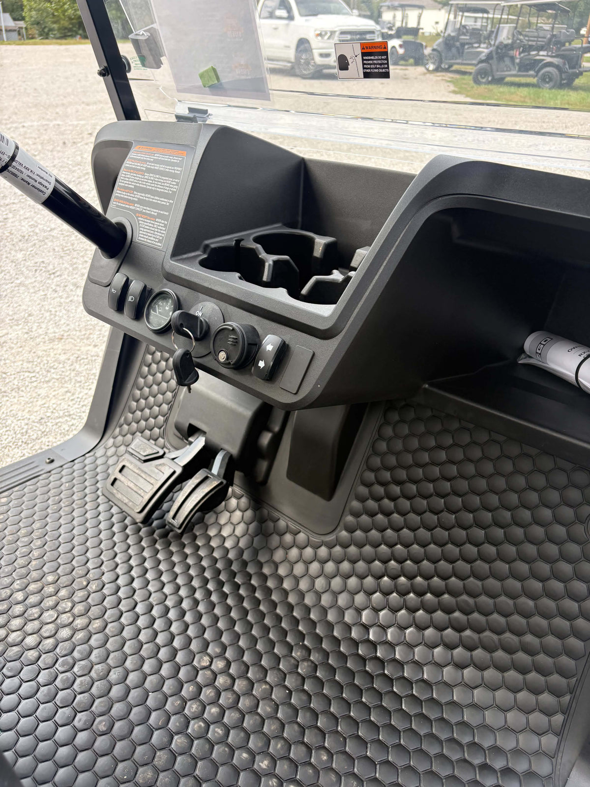 2027 EzGo Rxv Valor 4 Gas 13.5hp SKU: 599829