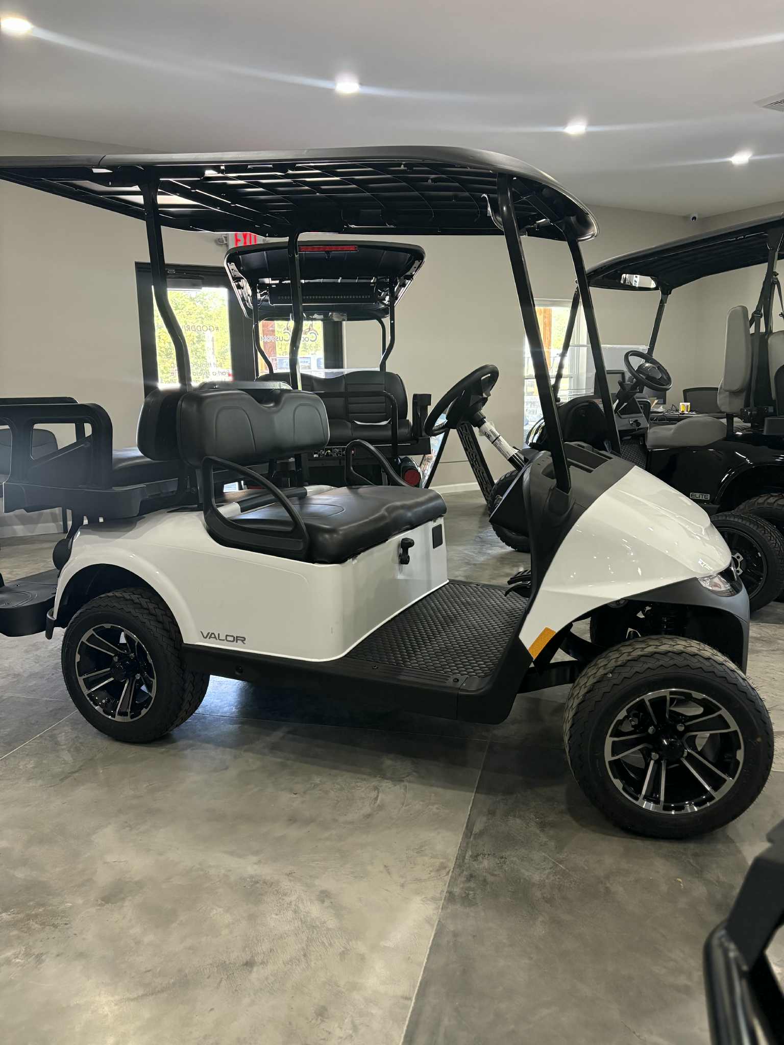 2026 EzGo Rxv Ex1 (Cruiser Package)
